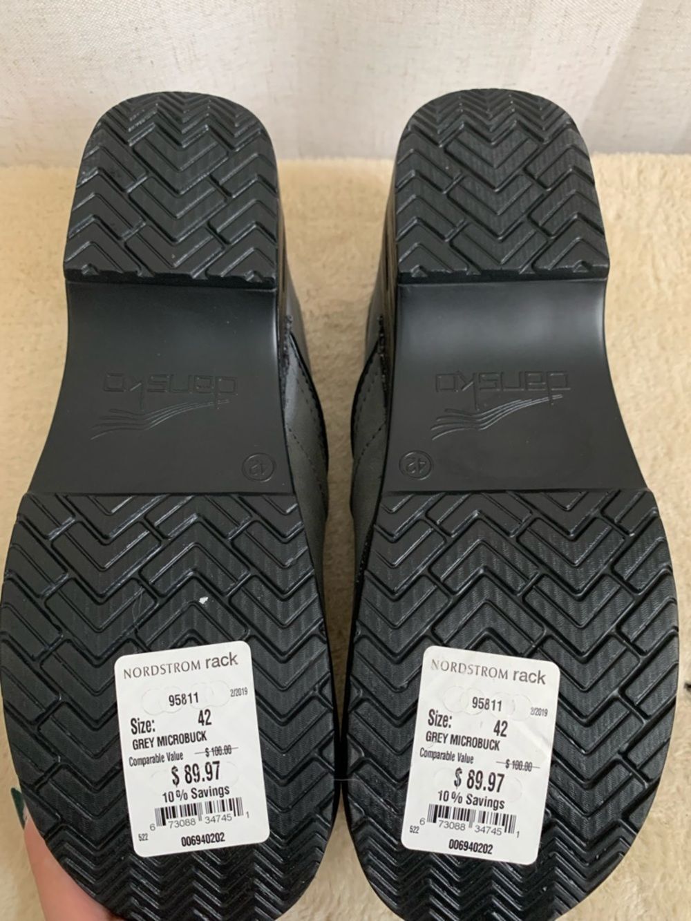 Dansko Women's Gray Slip-On Clogs NWT 42 Nordstrom Rack - Picture 5 of 7